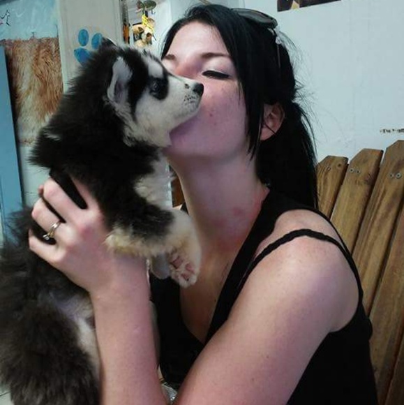 Meet your Posher, Brittany - Picture 2 of 3